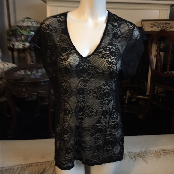 GAP Tops - Gap -Black Short Sleeve Blouse Size Large
